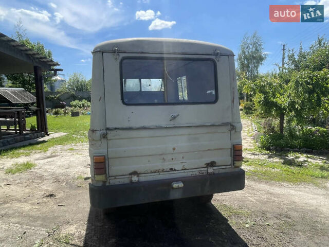Белый Zuk A-11 пас, объемом двигателя 0 л и пробегом 50 тыс. км за 600 $, фото 3 на Automoto.ua