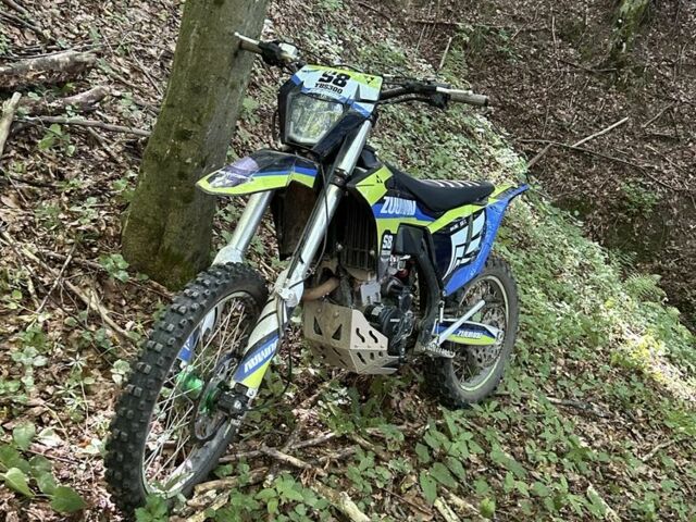 Zuumav Інша, об'ємом двигуна 0.3 л та пробігом 0 тис. км за 3200 $, фото 3 на Automoto.ua