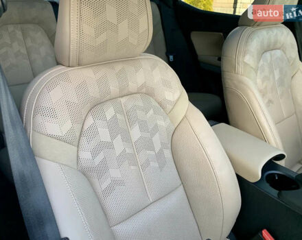 Белый Polestar 2, объемом двигателя 0 л и пробегом 29 тыс. км за 33500 $, фото 102 на Automoto.ua