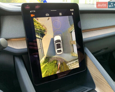 Белый Polestar 2, объемом двигателя 0 л и пробегом 29 тыс. км за 33500 $, фото 74 на Automoto.ua