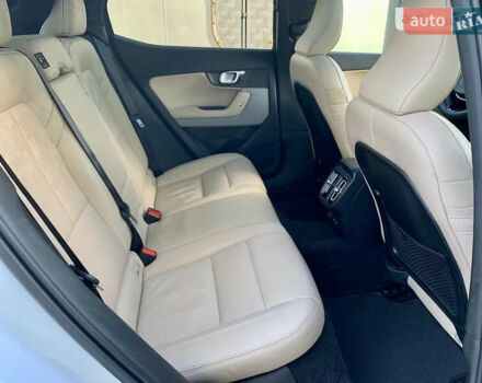 Белый Polestar 2, объемом двигателя 0 л и пробегом 29 тыс. км за 33500 $, фото 104 на Automoto.ua