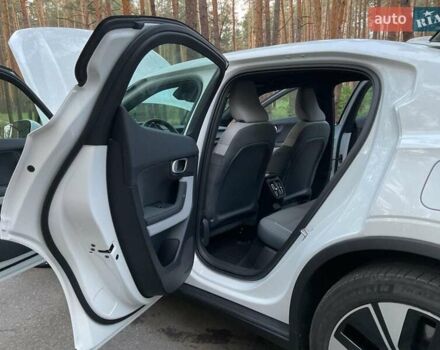 Белый Polestar 2, объемом двигателя 0 л и пробегом 18 тыс. км за 23900 $, фото 49 на Automoto.ua
