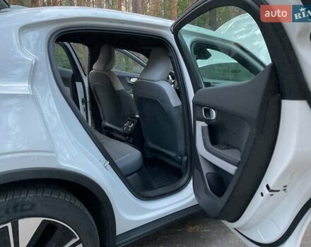 Белый Polestar 2, объемом двигателя 0 л и пробегом 18 тыс. км за 23900 $, фото 51 на Automoto.ua