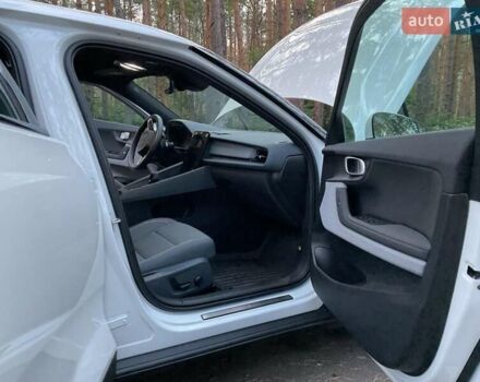 Белый Polestar 2, объемом двигателя 0 л и пробегом 18 тыс. км за 23900 $, фото 50 на Automoto.ua