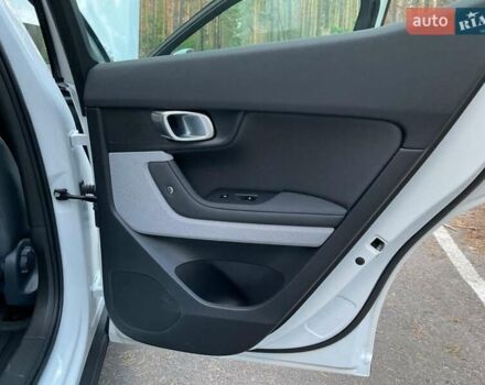 Белый Polestar 2, объемом двигателя 0 л и пробегом 18 тыс. км за 23900 $, фото 58 на Automoto.ua