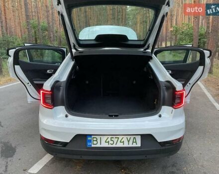 Белый Polestar 2, объемом двигателя 0 л и пробегом 18 тыс. км за 23900 $, фото 52 на Automoto.ua