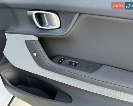 Білий Polestar 2, об'ємом двигуна 0 л та пробігом 16 тис. км за 26300 $, фото 24 на Automoto.ua