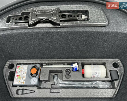 Білий Polestar 2, об'ємом двигуна 0 л та пробігом 55 тис. км за 24500 $, фото 27 на Automoto.ua