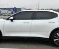 Белый Polestar 2, объемом двигателя 0 л и пробегом 94 тыс. км за 20000 $, фото 3 на Automoto.ua