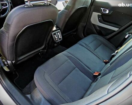 Белый Polestar 2, объемом двигателя 0 л и пробегом 160 тыс. км за 19900 $, фото 8 на Automoto.ua