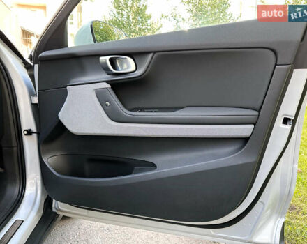 Білий Polestar 2, об'ємом двигуна 0 л та пробігом 42 тис. км за 21555 $, фото 55 на Automoto.ua