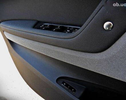 Белый Polestar 2, объемом двигателя 0 л и пробегом 160 тыс. км за 19900 $, фото 6 на Automoto.ua