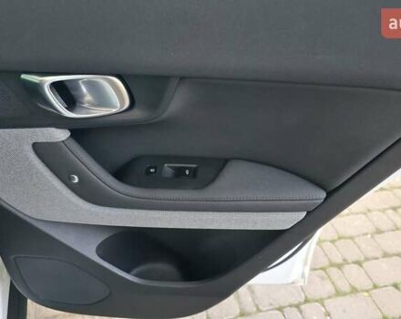 Білий Polestar 2, об'ємом двигуна 0 л та пробігом 111 тис. км за 21600 $, фото 27 на Automoto.ua