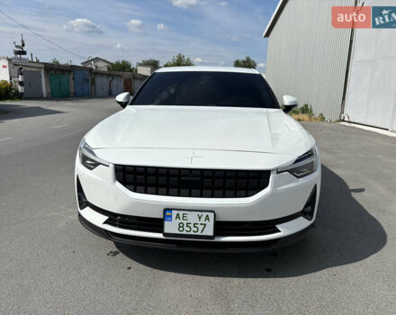 Белый Polestar 2, объемом двигателя 0 л и пробегом 83 тыс. км за 21900 $, фото 2 на Automoto.ua