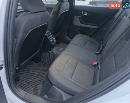 Білий Polestar 2, об'ємом двигуна 0 л та пробігом 90 тис. км за 19000 $, фото 18 на Automoto.ua