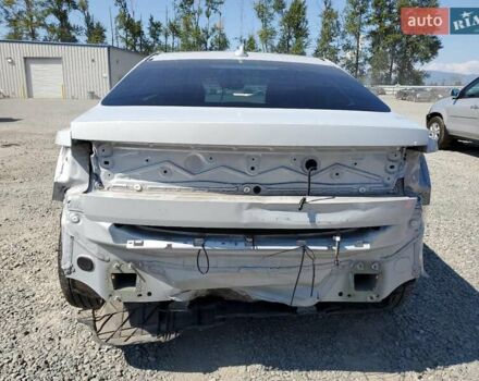 Белый Polestar 2, объемом двигателя 0 л и пробегом 44 тыс. км за 10000 $, фото 2 на Automoto.ua