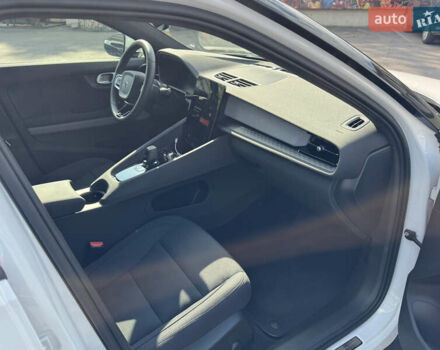 Білий Polestar 2, об'ємом двигуна 0 л та пробігом 8 тис. км за 24800 $, фото 14 на Automoto.ua