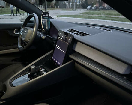 Білий Polestar 2, об'ємом двигуна 0 л та пробігом 65 тис. км за 18700 $, фото 24 на Automoto.ua