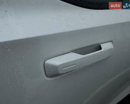 Белый Polestar 2, объемом двигателя 0 л и пробегом 40 тыс. км за 21850 $, фото 19 на Automoto.ua