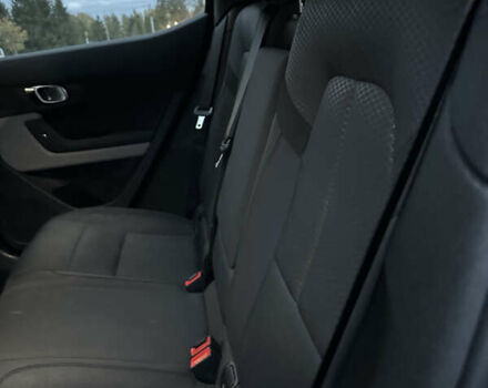 Білий Polestar 2, об'ємом двигуна 0 л та пробігом 65 тис. км за 18700 $, фото 25 на Automoto.ua