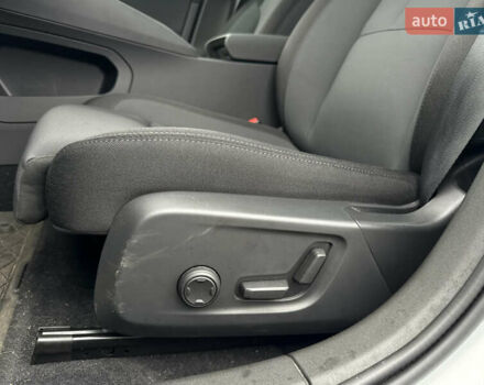 Белый Polestar 2, объемом двигателя 0 л и пробегом 40 тыс. км за 21850 $, фото 14 на Automoto.ua