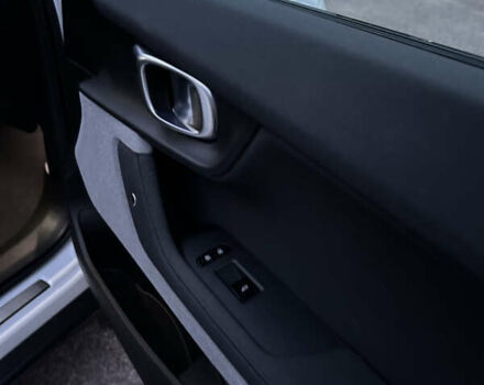 Білий Polestar 2, об'ємом двигуна 0 л та пробігом 65 тис. км за 18700 $, фото 36 на Automoto.ua