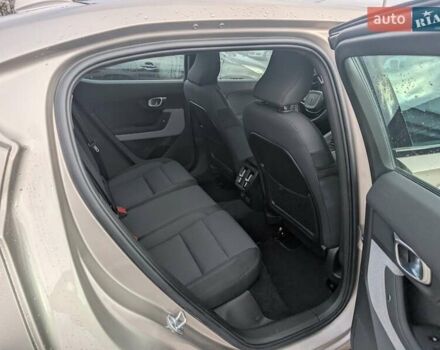 Бежевий Polestar 2, об'ємом двигуна 0 л та пробігом 92 тис. км за 20950 $, фото 33 на Automoto.ua