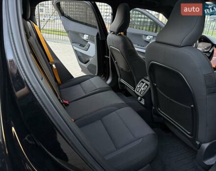 Черный Polestar 2, объемом двигателя 0 л и пробегом 72 тыс. км за 21500 $, фото 25 на Automoto.ua