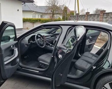Черный Polestar 2, объемом двигателя 0 л и пробегом 101 тыс. км за 20400 $, фото 16 на Automoto.ua