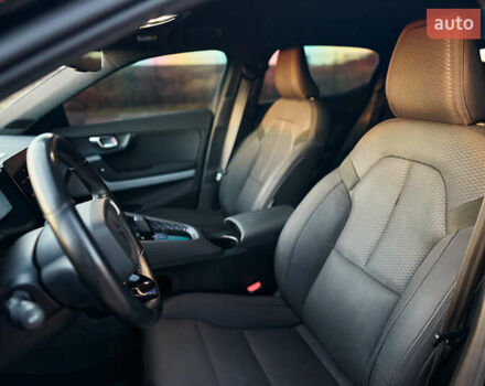 Черный Polestar 2, объемом двигателя 0 л и пробегом 149 тыс. км за 20500 $, фото 26 на Automoto.ua