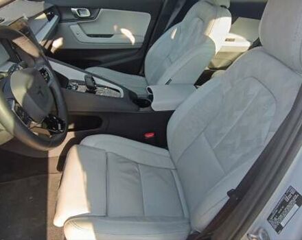 Серый Polestar 2, объемом двигателя 0 л и пробегом 27 тыс. км за 25500 $, фото 15 на Automoto.ua