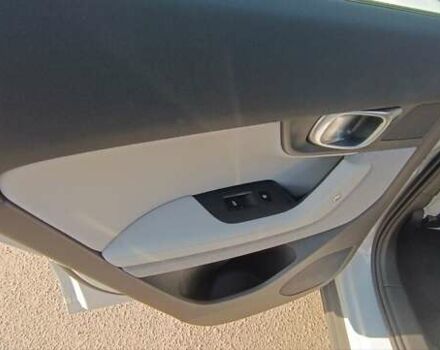 Серый Polestar 2, объемом двигателя 0 л и пробегом 27 тыс. км за 25500 $, фото 31 на Automoto.ua