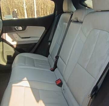 Серый Polestar 2, объемом двигателя 0 л и пробегом 27 тыс. км за 25500 $, фото 30 на Automoto.ua