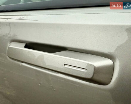 Серый Polestar 2, объемом двигателя 0 л и пробегом 198 тыс. км за 22500 $, фото 30 на Automoto.ua