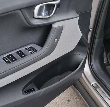 Сірий Polestar 2, об'ємом двигуна 0 л та пробігом 79 тис. км за 21100 $, фото 7 на Automoto.ua