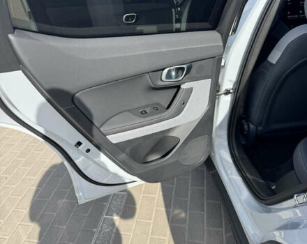 Серый Polestar 2, объемом двигателя 0 л и пробегом 44 тыс. км за 22500 $, фото 15 на Automoto.ua