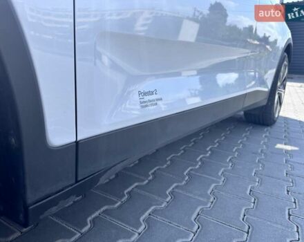 Серый Polestar 2, объемом двигателя 0 л и пробегом 75 тыс. км за 21590 $, фото 8 на Automoto.ua