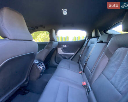 Серый Polestar 2, объемом двигателя 0 л и пробегом 28 тыс. км за 28500 $, фото 44 на Automoto.ua