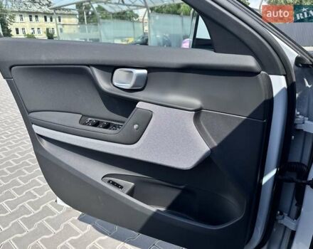 Серый Polestar 2, объемом двигателя 0 л и пробегом 75 тыс. км за 21590 $, фото 26 на Automoto.ua