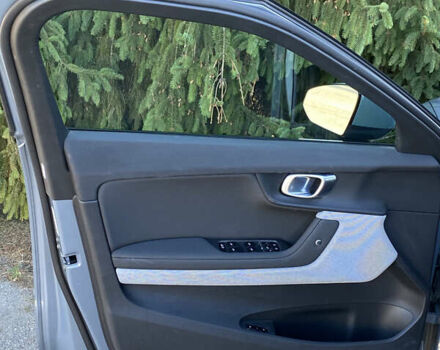 Серый Polestar 2, объемом двигателя 0 л и пробегом 28 тыс. км за 28500 $, фото 52 на Automoto.ua