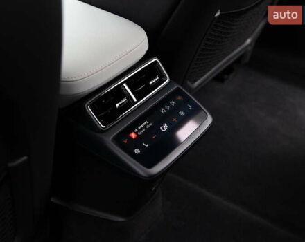 Белый Polestar 4, объемом двигателя 0 л и пробегом 1 тыс. км за 39900 $, фото 32 на Automoto.ua