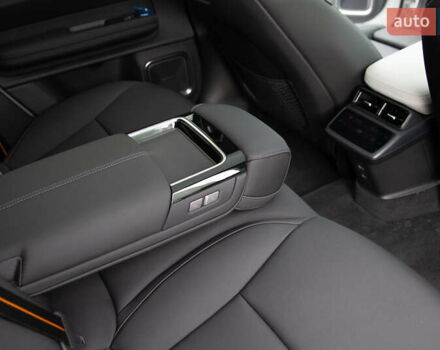 Белый Polestar 4, объемом двигателя 0 л и пробегом 1 тыс. км за 39900 $, фото 29 на Automoto.ua