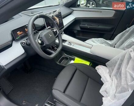 Белый Polestar 4, объемом двигателя 0 л и пробегом 1 тыс. км за 31700 $, фото 5 на Automoto.ua