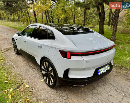 Белый Polestar 4, объемом двигателя 0 л и пробегом 18 тыс. км за 34500 $, фото 7 на Automoto.ua