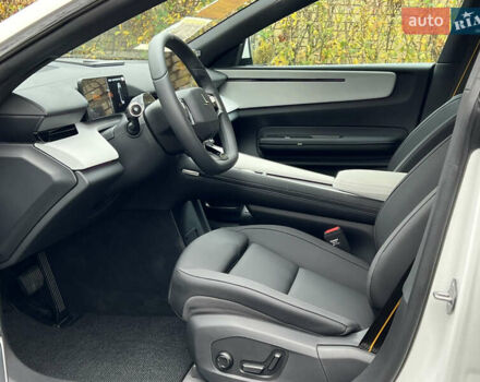 Белый Polestar 4, объемом двигателя 0 л и пробегом 1 тыс. км за 33500 $, фото 13 на Automoto.ua