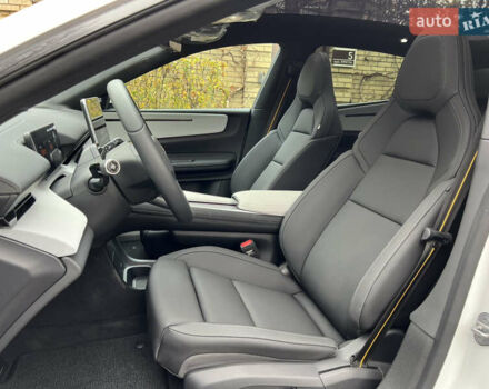 Белый Polestar 4, объемом двигателя 0 л и пробегом 1 тыс. км за 33500 $, фото 15 на Automoto.ua