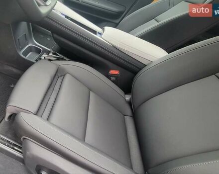 Белый Polestar 4, объемом двигателя 0 л и пробегом 17 тыс. км за 36000 $, фото 12 на Automoto.ua