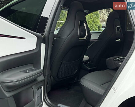 Белый Polestar 4, объемом двигателя 0 л и пробегом 1 тыс. км за 32600 $, фото 20 на Automoto.ua