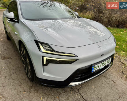 Белый Polestar 4, объемом двигателя 0 л и пробегом 18 тыс. км за 34500 $, фото 3 на Automoto.ua