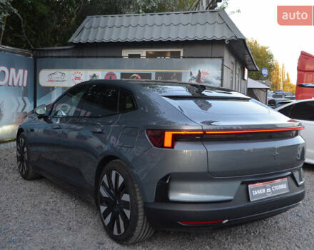 Серый Polestar 4, объемом двигателя 0 л и пробегом 1 тыс. км за 34500 $, фото 6 на Automoto.ua